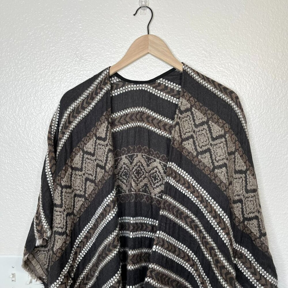 Lucky Brand Open-Front Knit Kimono Cardigan Shawl boho  Fringe Hem One Size - Picture 3 of 11